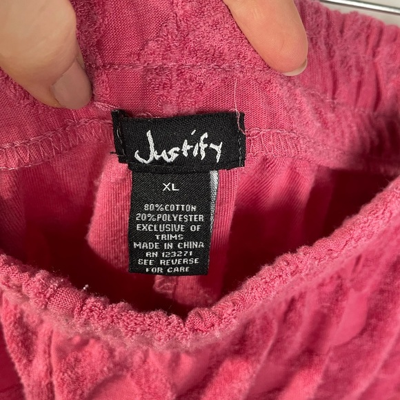 Justify Pink Flower Shorts XL Women’s - Picture 3 of 4